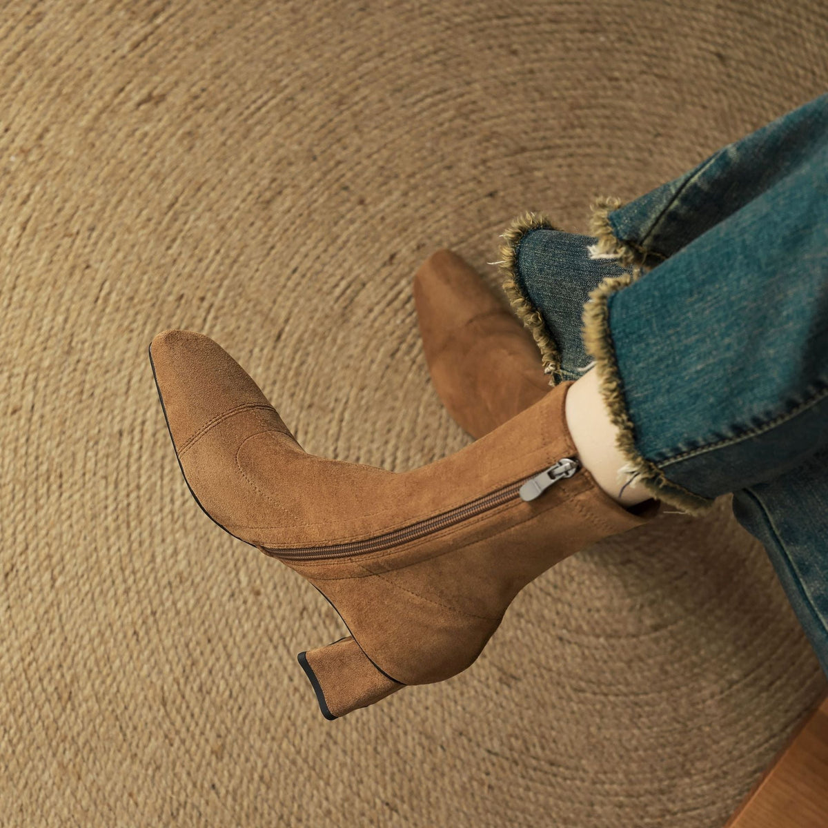 Aelis Suede Boots