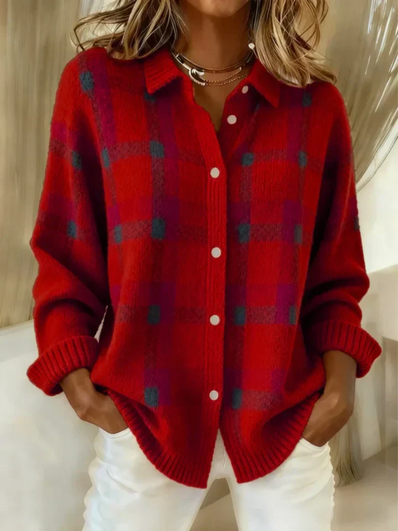 Mila – Knitted blouse with check pattern