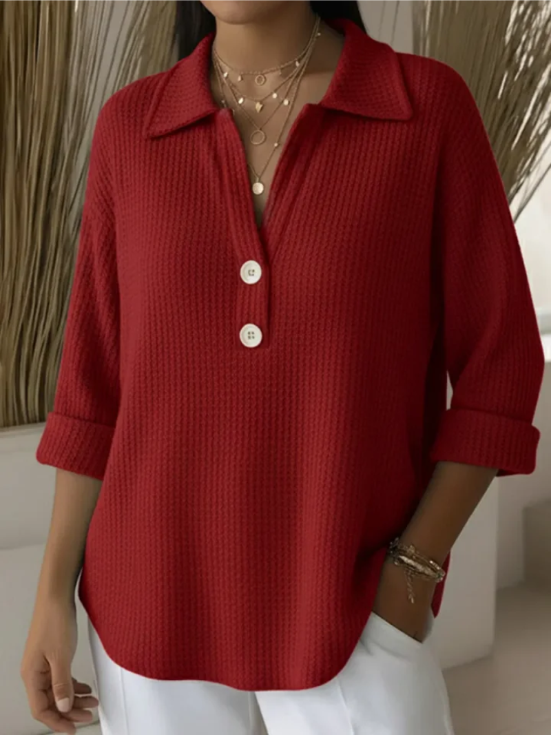 Loes – Sweater with Collar and Fine Texture