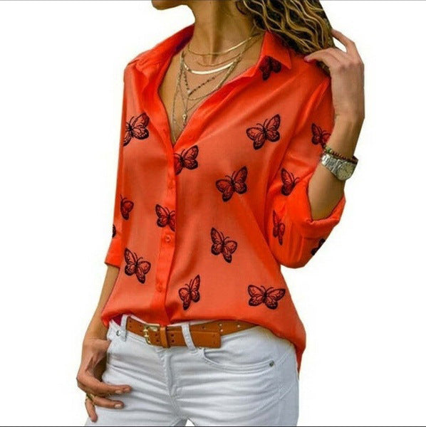 Neleia – Loose-fitting blouse with butterfly print